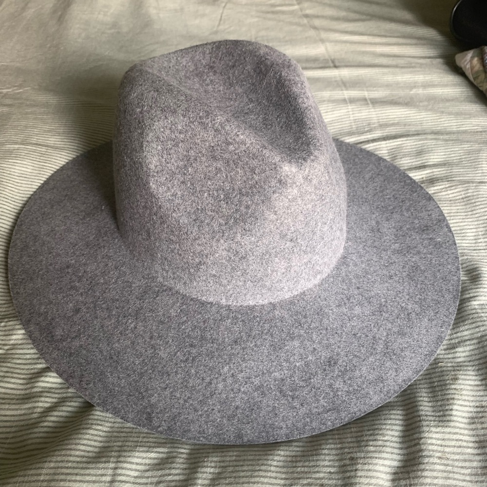 GIGI PIP Gray Wide-Brim Hat